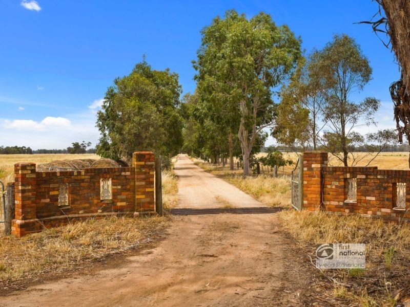 163 Longs Road, Serpentine VIC 3517