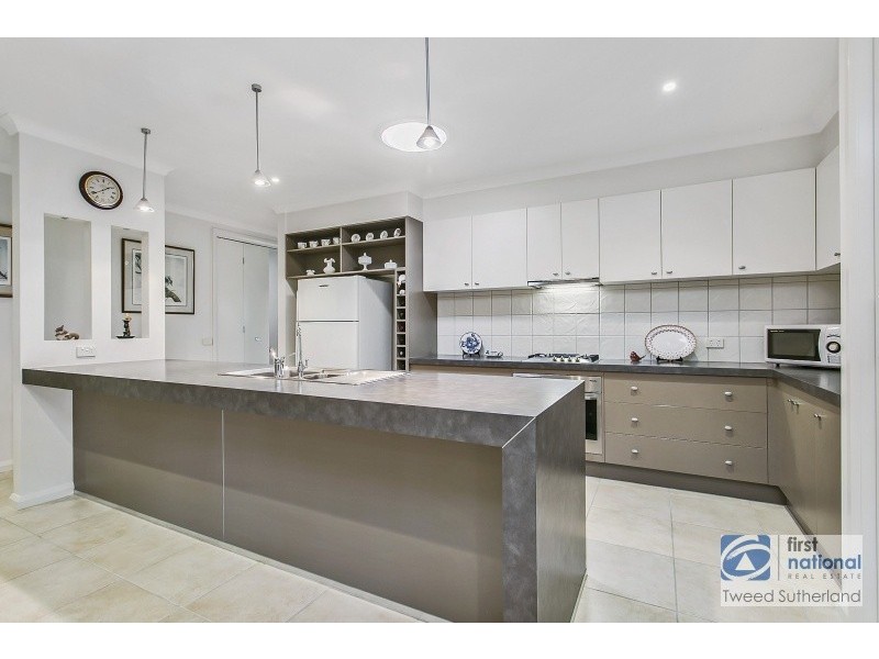 9 Harley Terrace, Strathdale VIC 3550