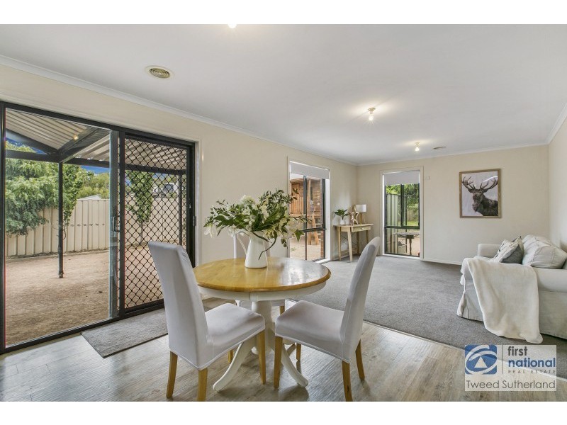 5 Sheard Street, California Gully VIC 3556