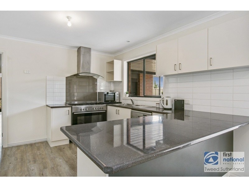 5 Sheard Street, California Gully VIC 3556