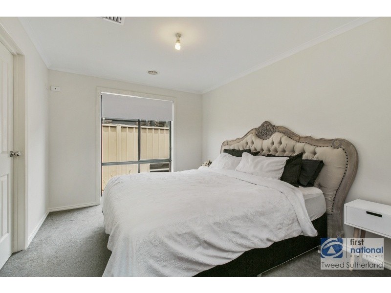 5 Sheard Street, California Gully VIC 3556