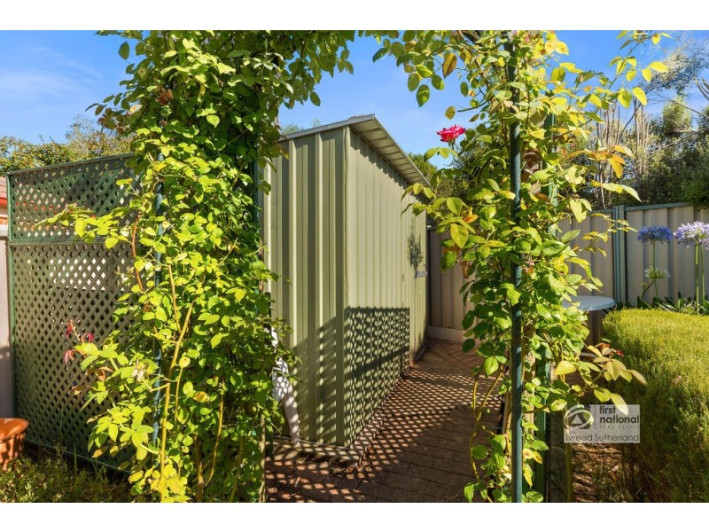 2/30 Molesworth Road, Kangaroo Flat VIC 3555