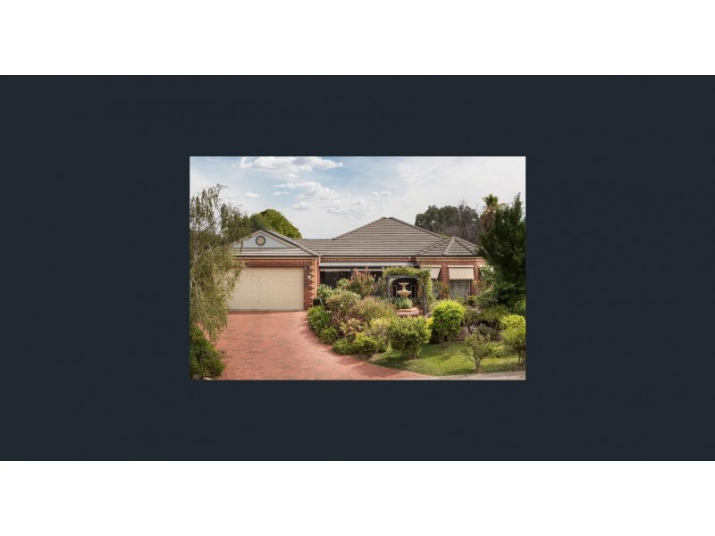 4 Broad Parade, Spring Gully VIC 3550