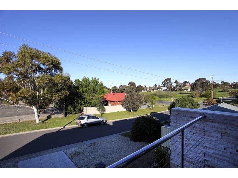 1A Sterry Street, Golden Square VIC 3555