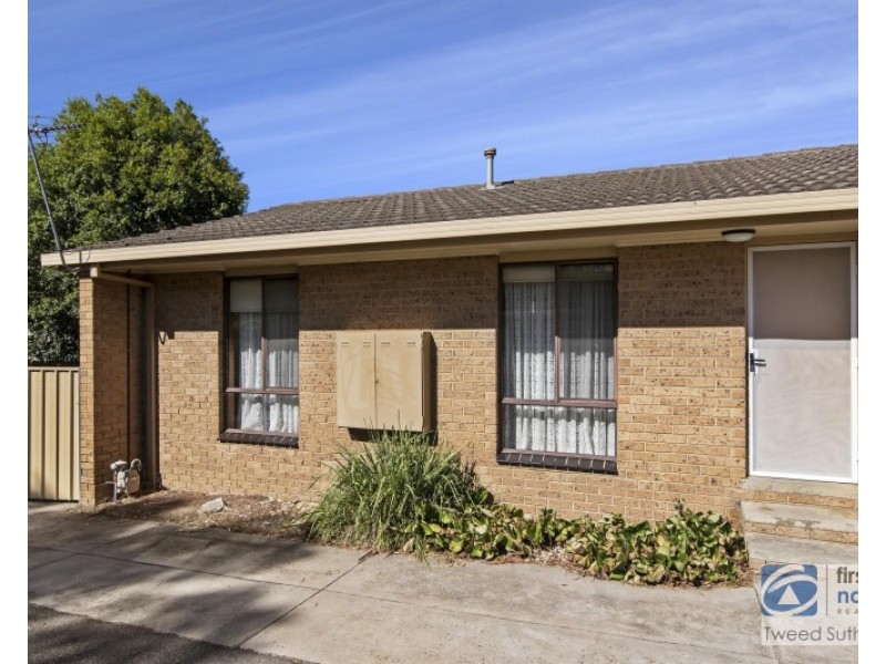 1/23 Hope Street, Kangaroo Flat VIC 3555