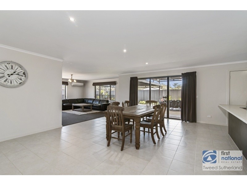 6 Hills Road, Marong VIC 3515