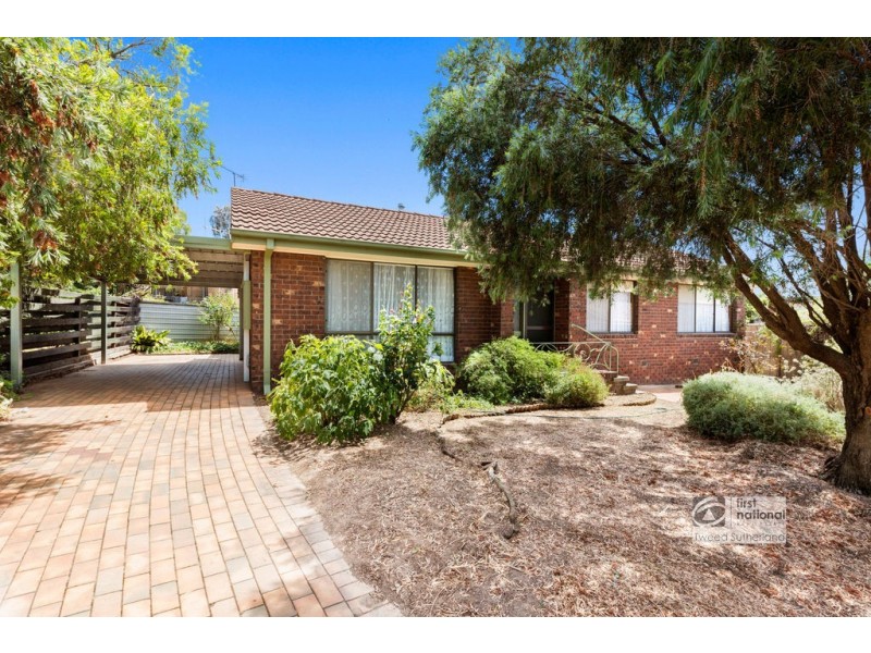 7 Hurling Court, Kangaroo Flat VIC 3555
