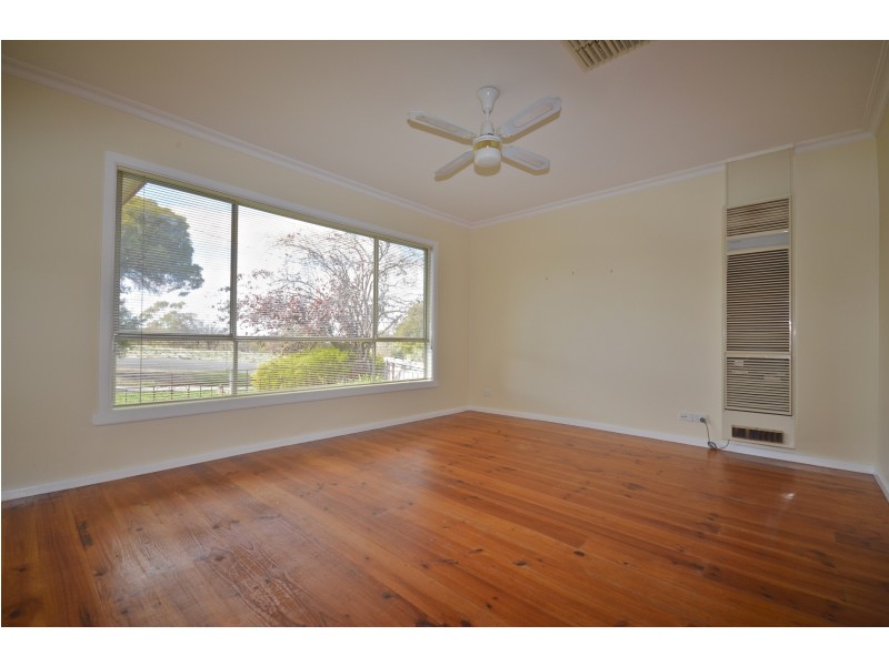 13 Taylor Street, Golden Square VIC 3555