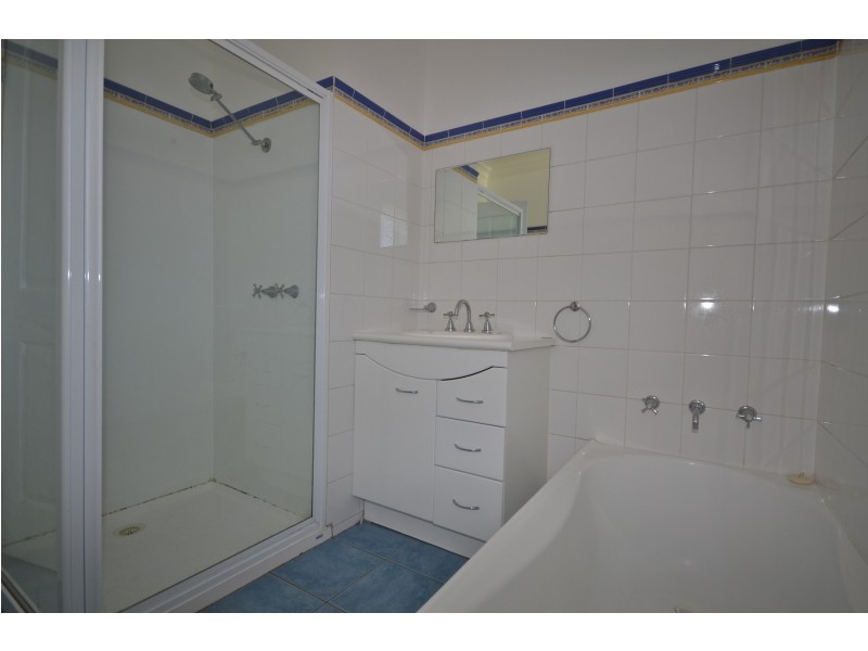 13 Taylor Street, Golden Square VIC 3555