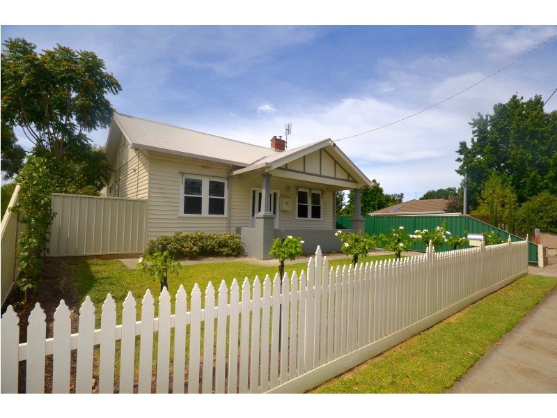 25 Havlin Street East, Bendigo VIC 3550