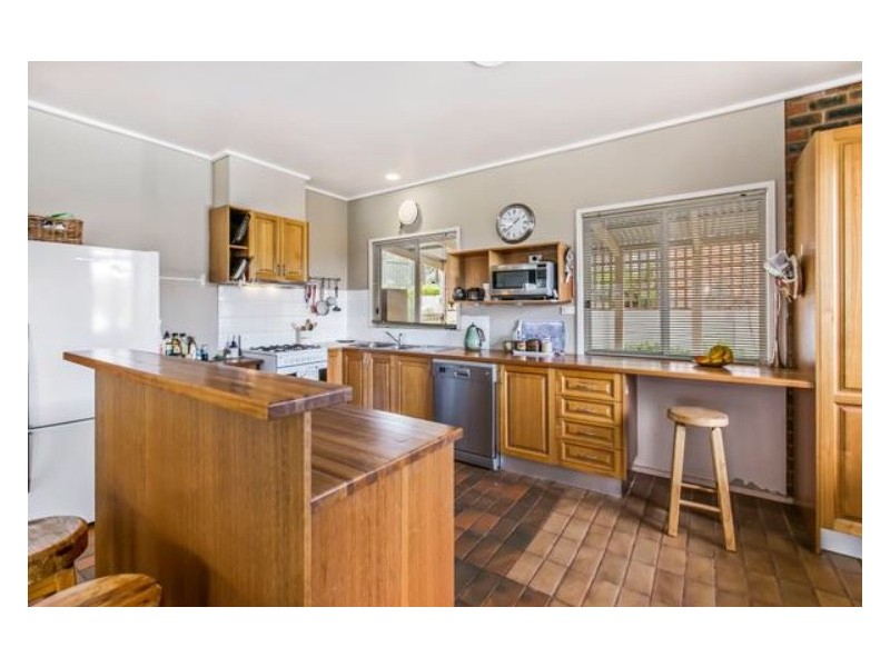 269 Carpenter Street South, Spring Gully VIC 3550