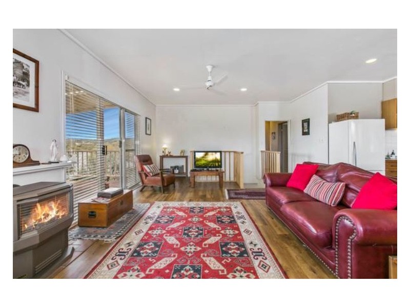 269 Carpenter Street South, Spring Gully VIC 3550