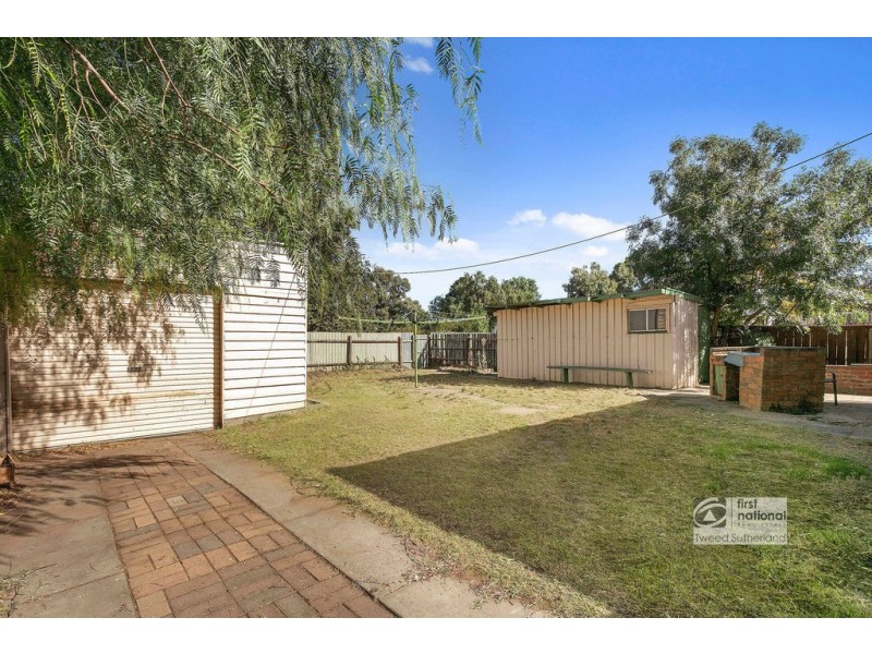 32 Carpenter Street, Kangaroo Flat VIC 3555