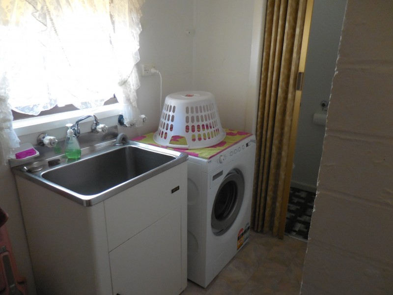 41 Holdsworth Road, Long Gully VIC 3550