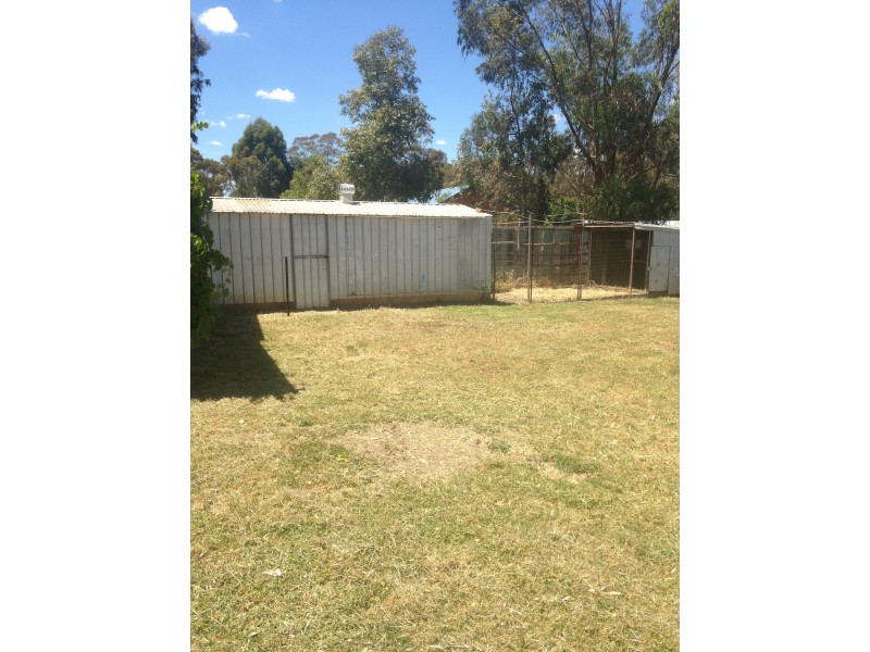 213 Sailors Gully Road, Sailors Gully VIC 3556