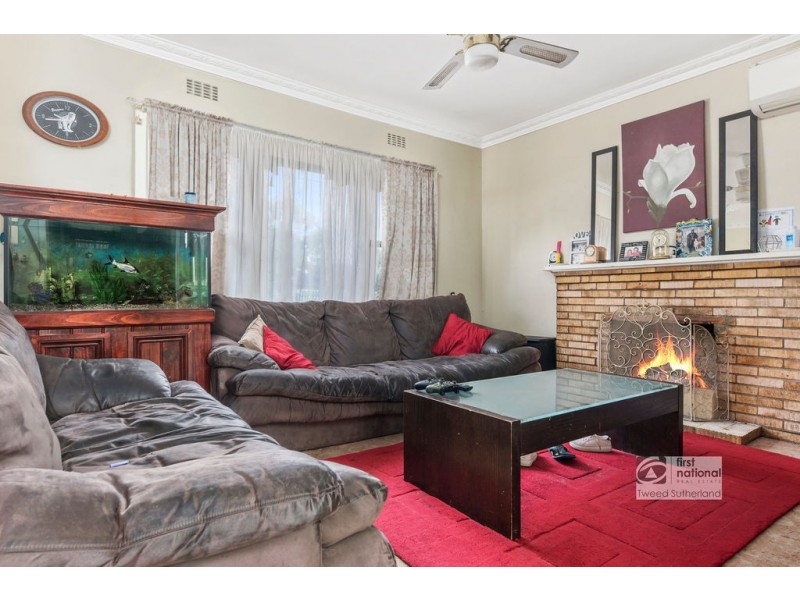 11 Helm Street, Kangaroo Flat VIC 3555