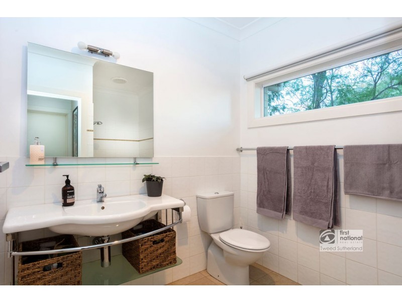 3 Desmond Street, Strathdale VIC 3550