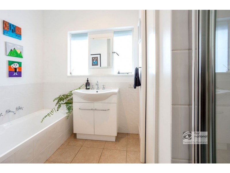 3 Desmond Street, Strathdale VIC 3550