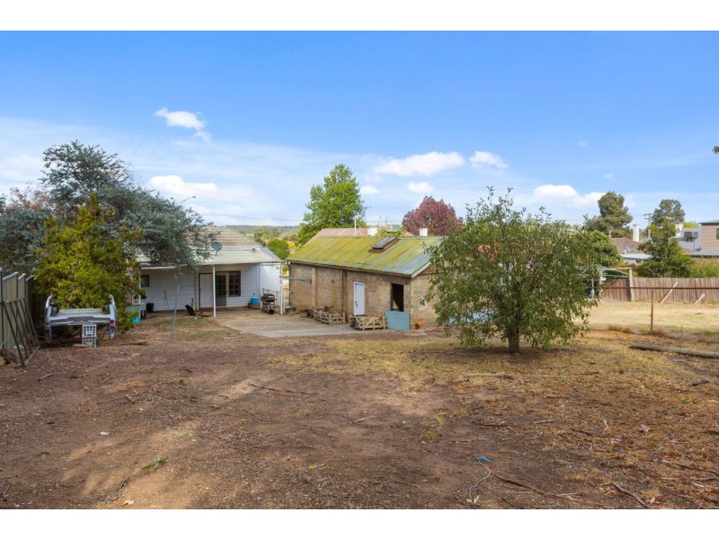 53 Condon Street, Kennington VIC 3550