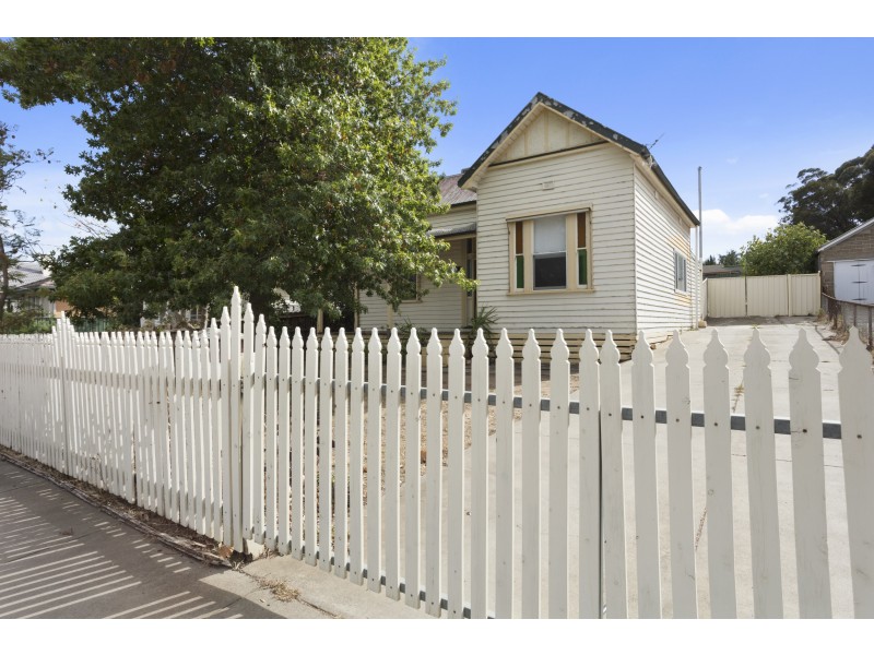 51 & 53 Condon Street, Kennington VIC 3550