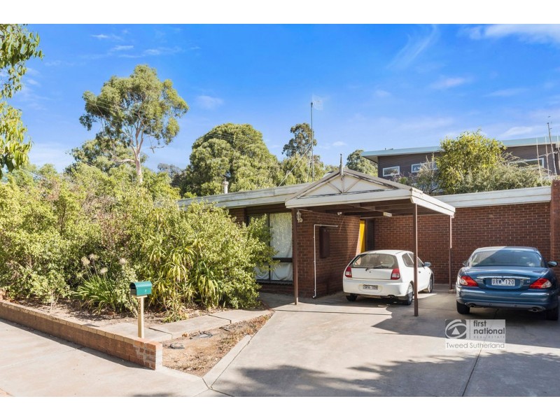 6b Howard Street, Quarry Hill VIC 3550