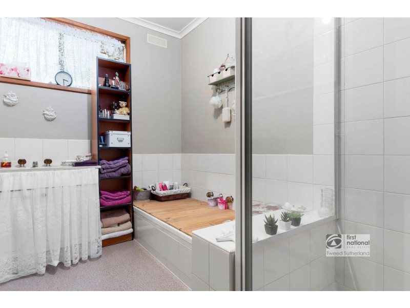 6b Howard Street, Quarry Hill VIC 3550