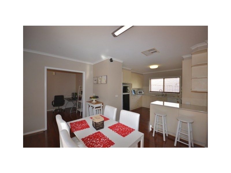 12 Bourke Drive, Strathdale VIC 3550