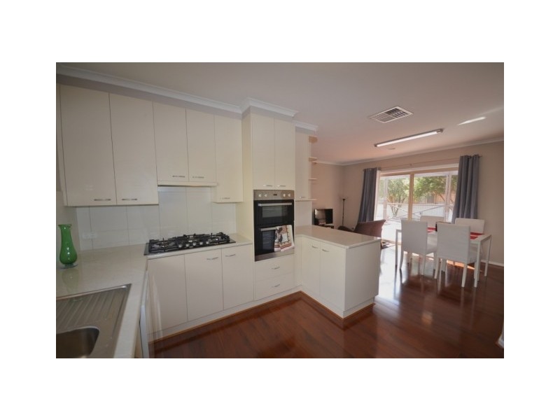 12 Bourke Drive, Strathdale VIC 3550