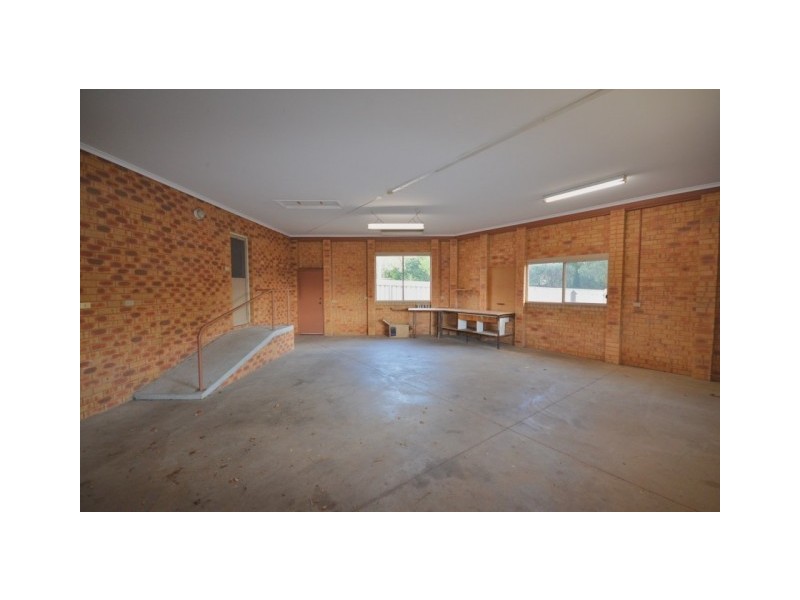 12 Bourke Drive, Strathdale VIC 3550