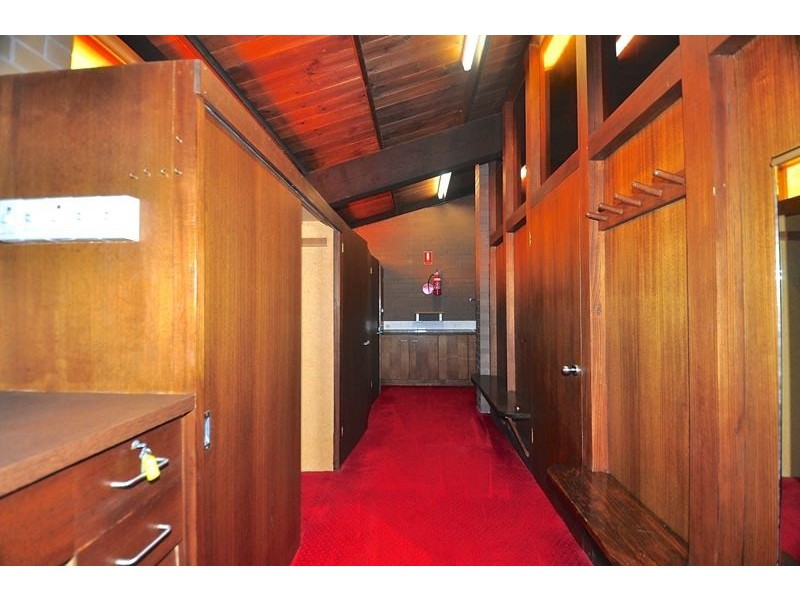 364-366 High Street, Golden Square VIC 3555