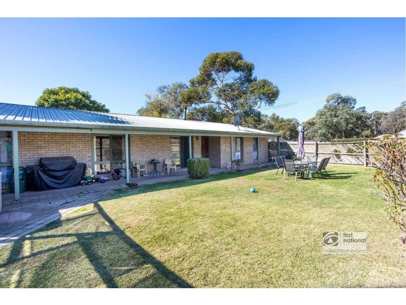 106 Crusoe Road, Kangaroo Flat VIC 3555