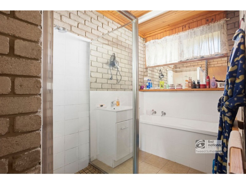 106 Crusoe Road, Kangaroo Flat VIC 3555