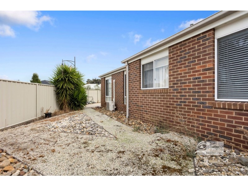 1 Kai Close, Epsom VIC 3551