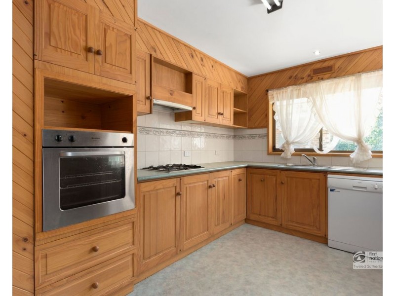 105 Harley Street, Strathdale VIC 3550