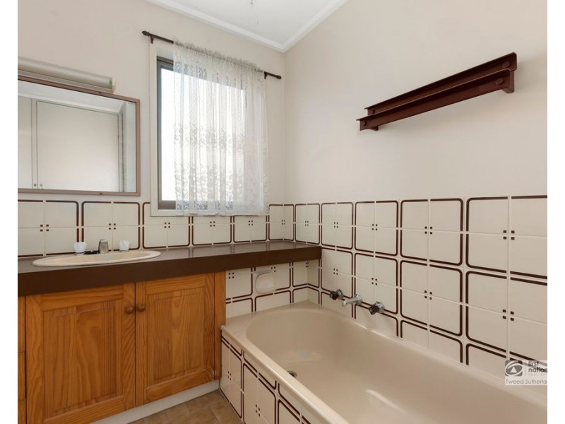 105 Harley Street, Strathdale VIC 3550