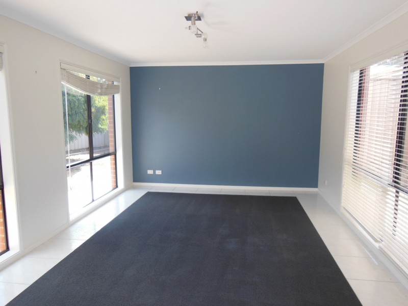 36 Saxby Drive, Strathfieldsaye VIC 3551