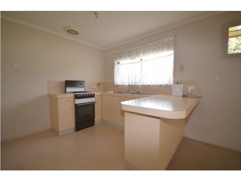 1/207 McIvor Road, Strathdale VIC 3550