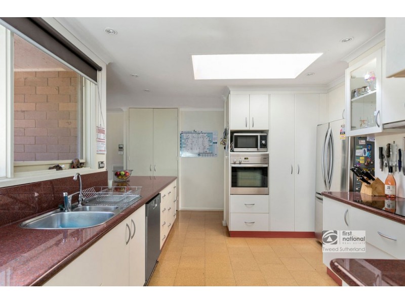 30 Milton Avenue, Spring Gully VIC 3550