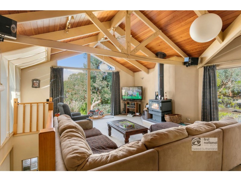 30 Milton Avenue, Spring Gully VIC 3550