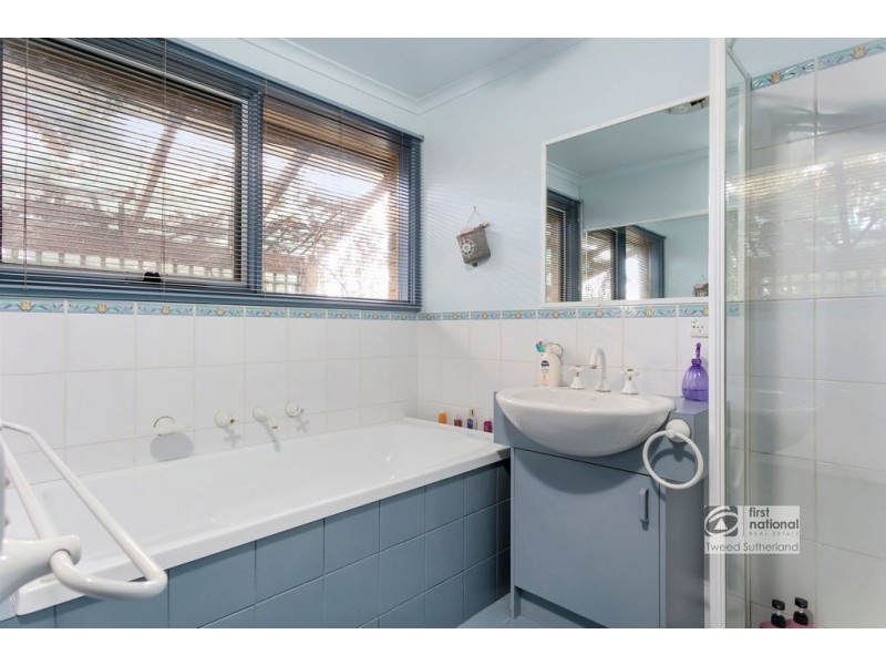 30 Milton Avenue, Spring Gully VIC 3550