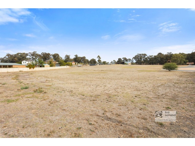 121-129 Edwards Road and 5 Innovation Court, Kennington VIC 3550