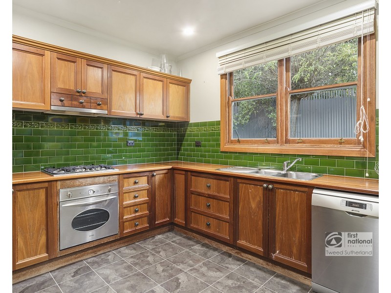29 Pyke Street, Quarry Hill VIC 3550