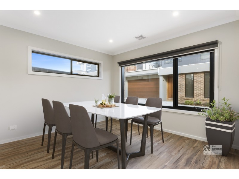 2/35-37 Sternberg Street, Kennington VIC 3550