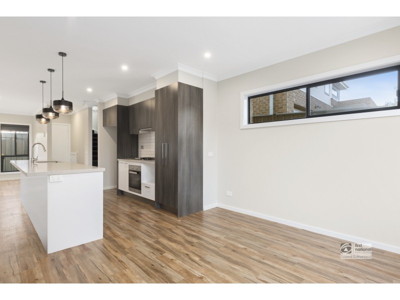 2/35-37 Sternberg Street, Kennington VIC 3550