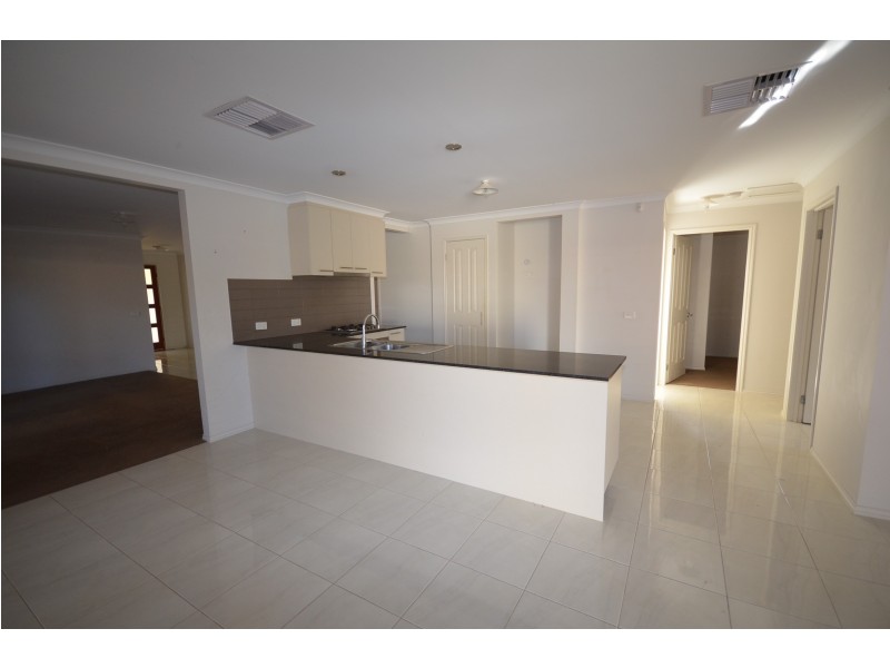 138 Myrtle Road, Ascot VIC 3551