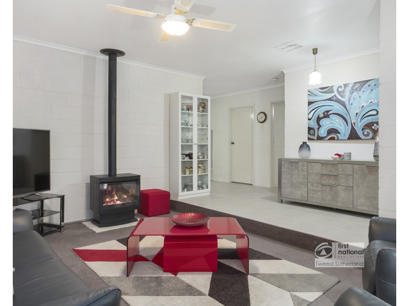 111 Crusoe Road, Kangaroo Flat VIC 3555