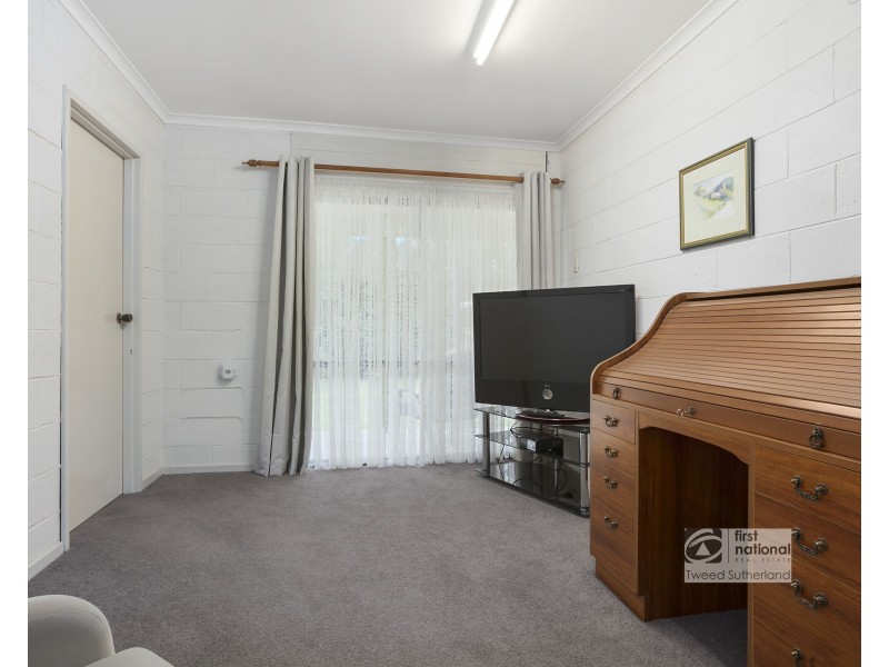 111 Crusoe Road, Kangaroo Flat VIC 3555