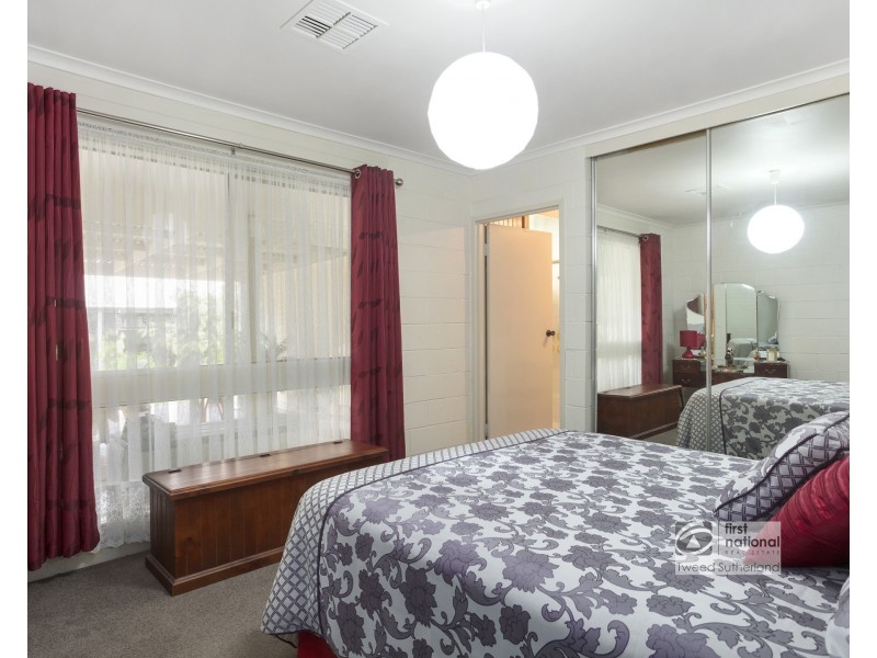 111 Crusoe Road, Kangaroo Flat VIC 3555