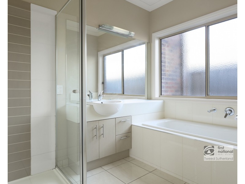 27 Elwood Street, Golden Square VIC 3555