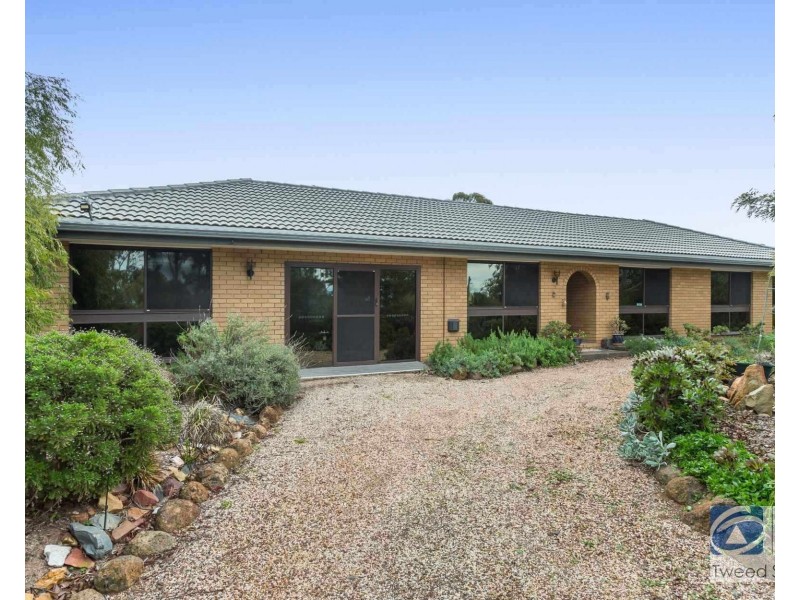 148 – 150 St Killian Street, White Hills VIC 3550